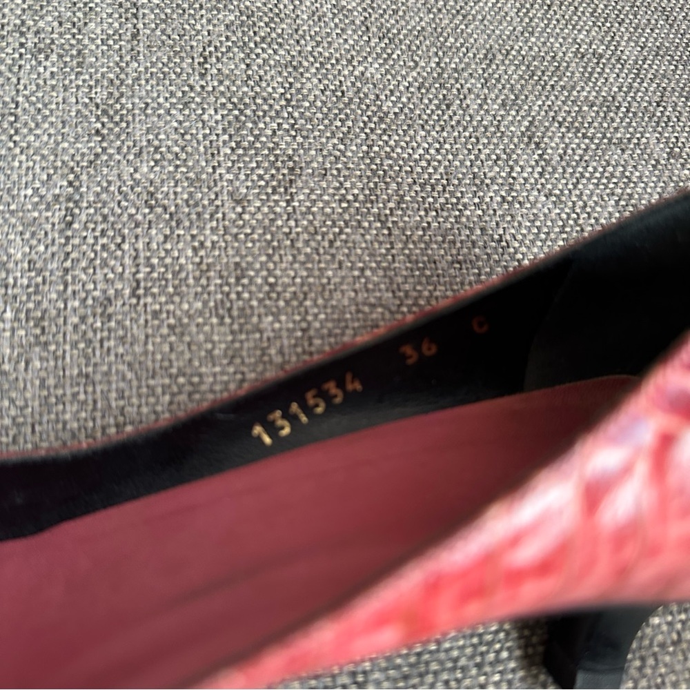 Vintage runway Gucci by Tom Ford pink python kitten heels - Picture 7 of 9